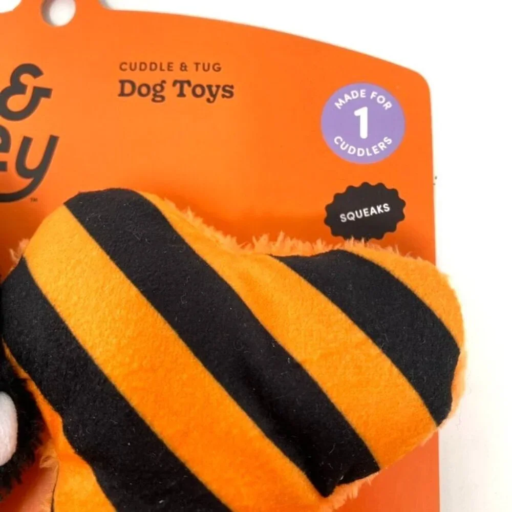 Boots & Barkley 2pc skull